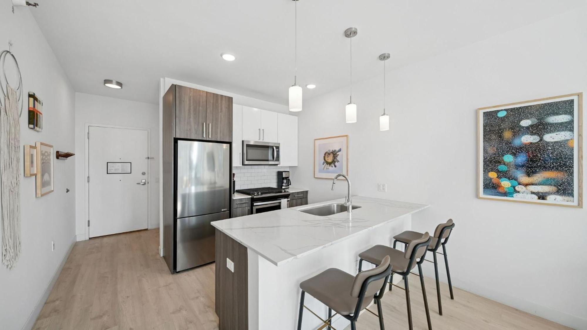 One-Bedroom Apartment
