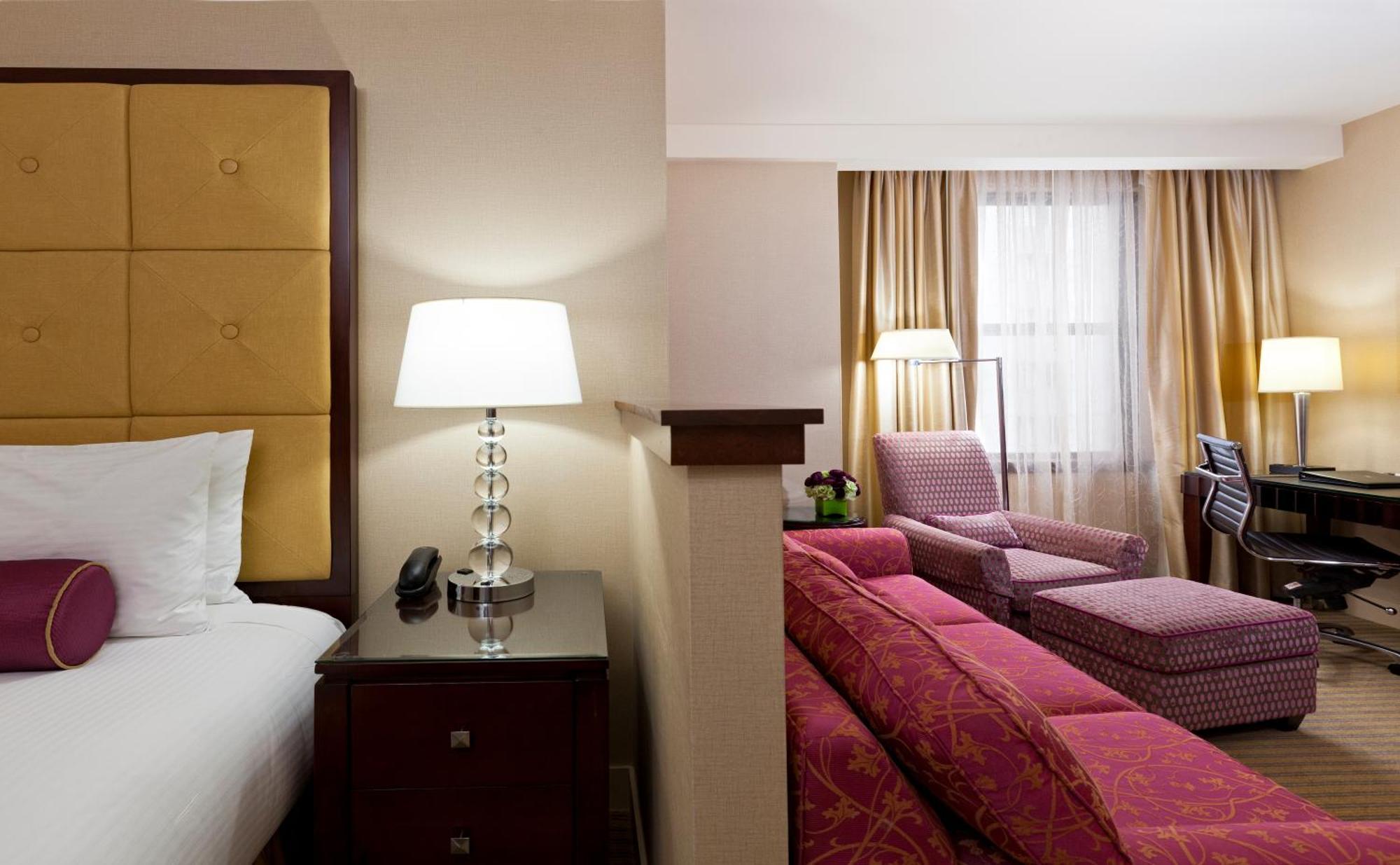 Junior Suite,1583071391:JPEG