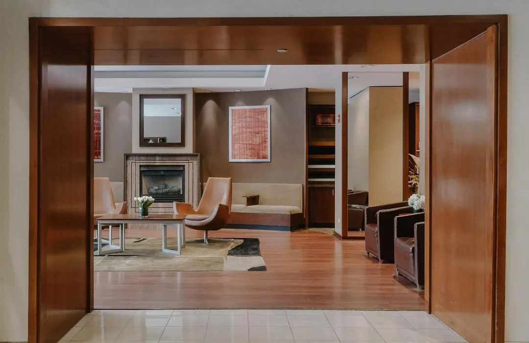 Central Loop Hotel-1