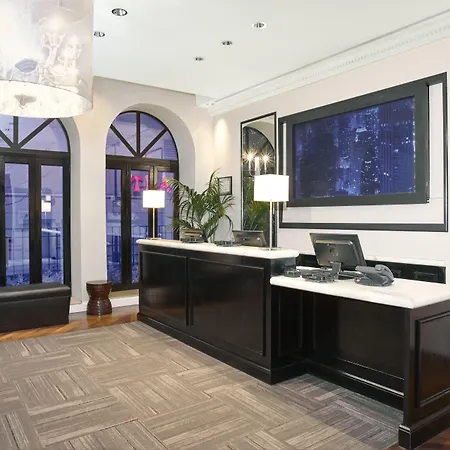 Holiday Inn Express Chicago - Magnificent Mile By Ihg-3