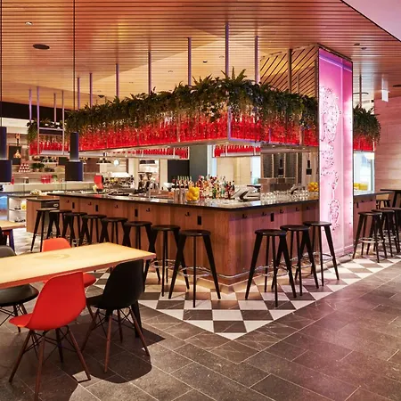Citizenm Chicago Downtown-3